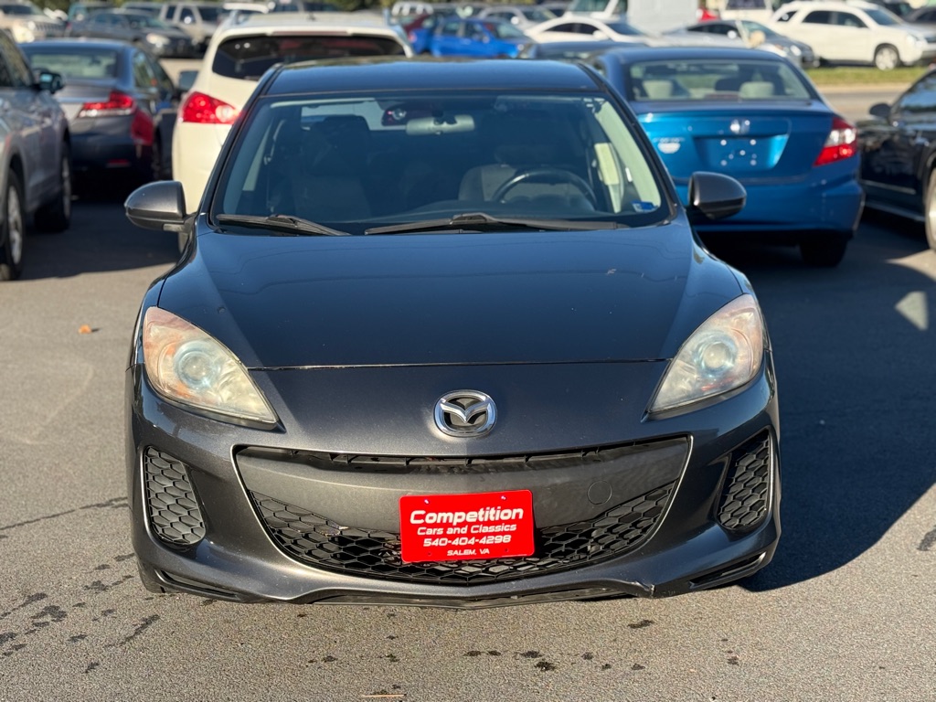 Photo 5 of this MAZDA 3
