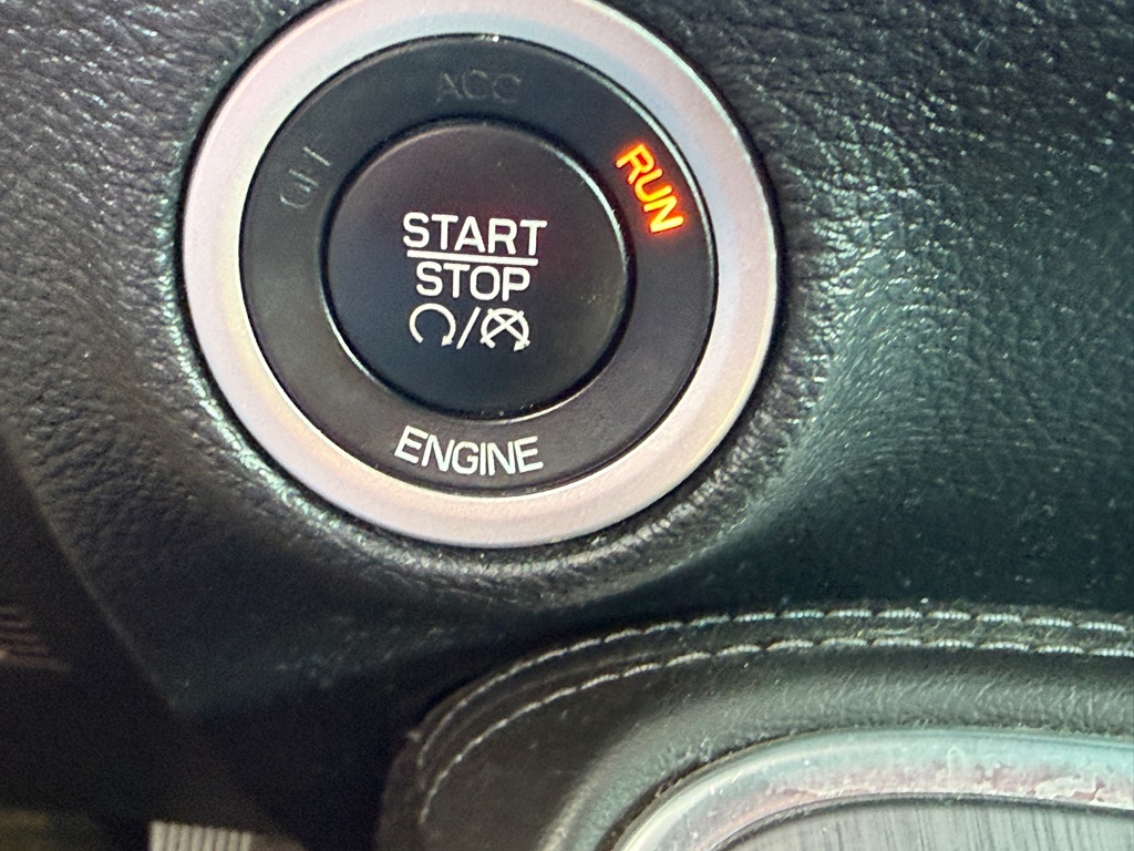 Photo 14 of this DODGE CHALLENGER