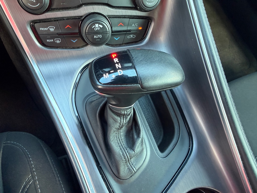 Photo 15 of this DODGE CHALLENGER
