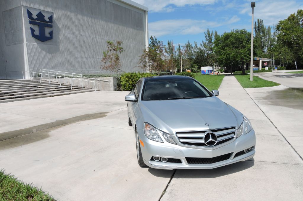 Photo 20 of this MERCEDES-BENZ E-CLASS