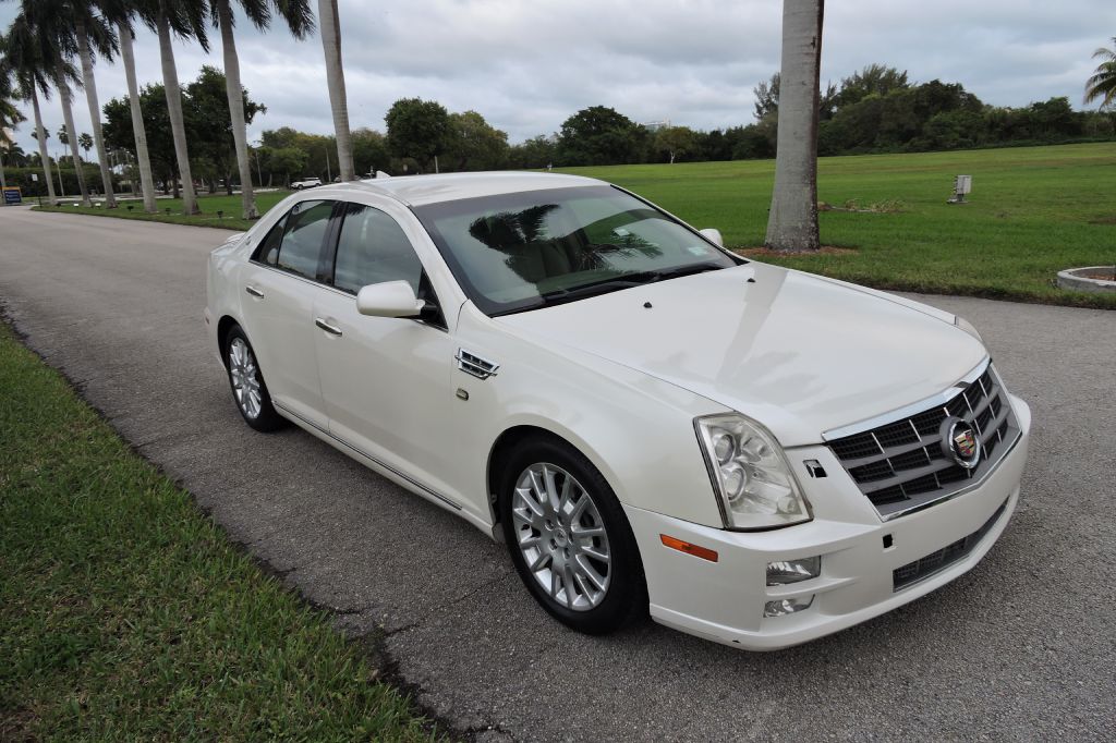 Photo 3 of this CADILLAC STS