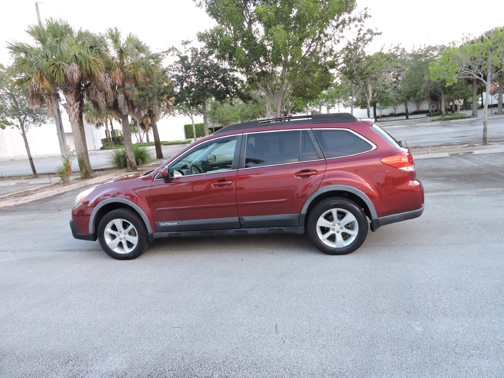 Photo 6 of this SUBARU OUTBACK