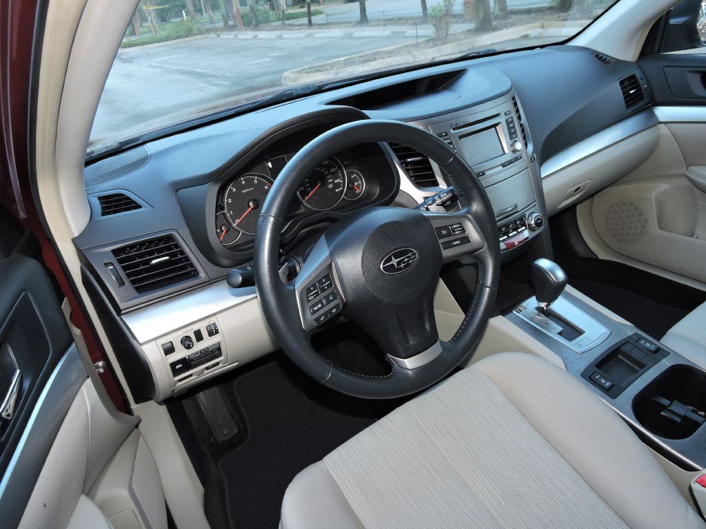 Photo 12 of this SUBARU OUTBACK