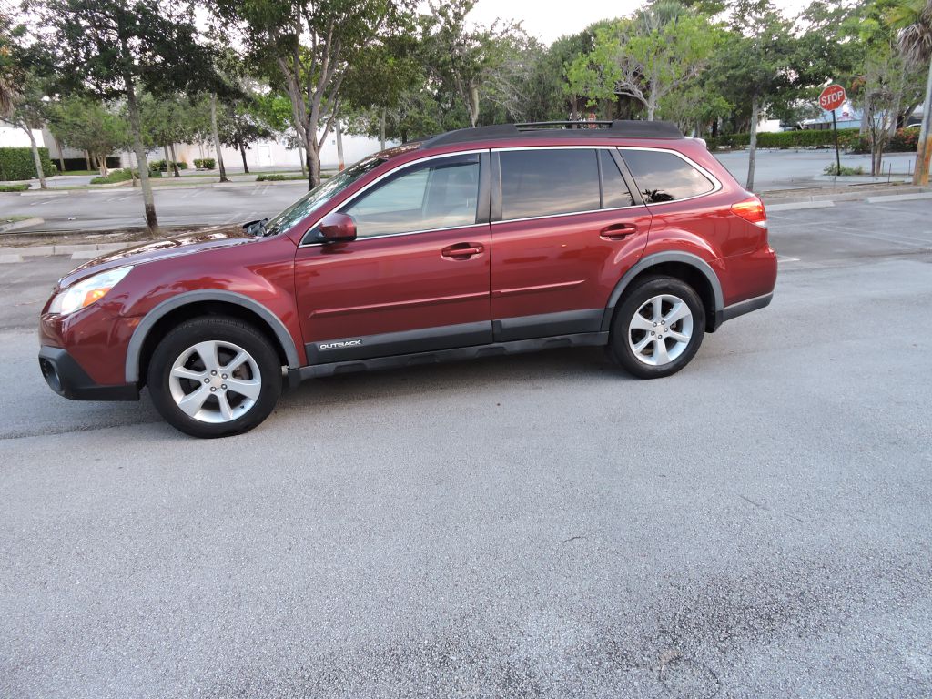 Photo 22 of this SUBARU OUTBACK