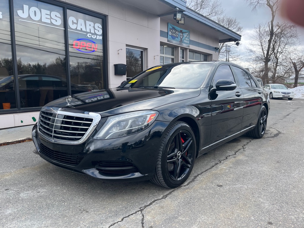 Photo 5 of this MERCEDES-BENZ S-CLASS