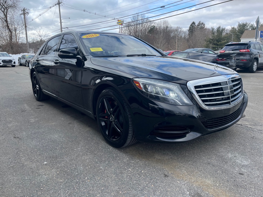 Photo 4 of this MERCEDES-BENZ S-CLASS