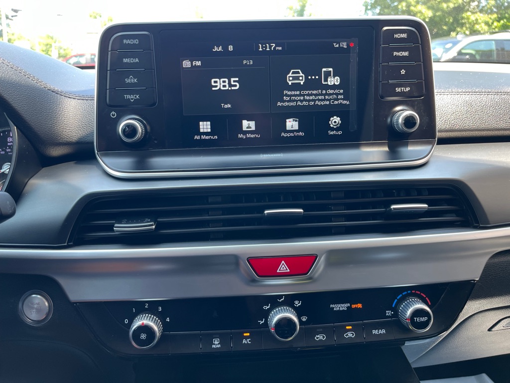 Photo 16 of this KIA TELLURIDE