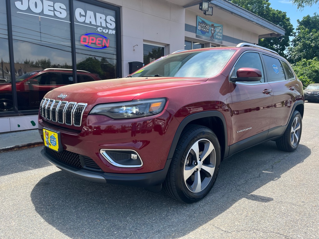Photo 5 of this JEEP CHEROKEE
