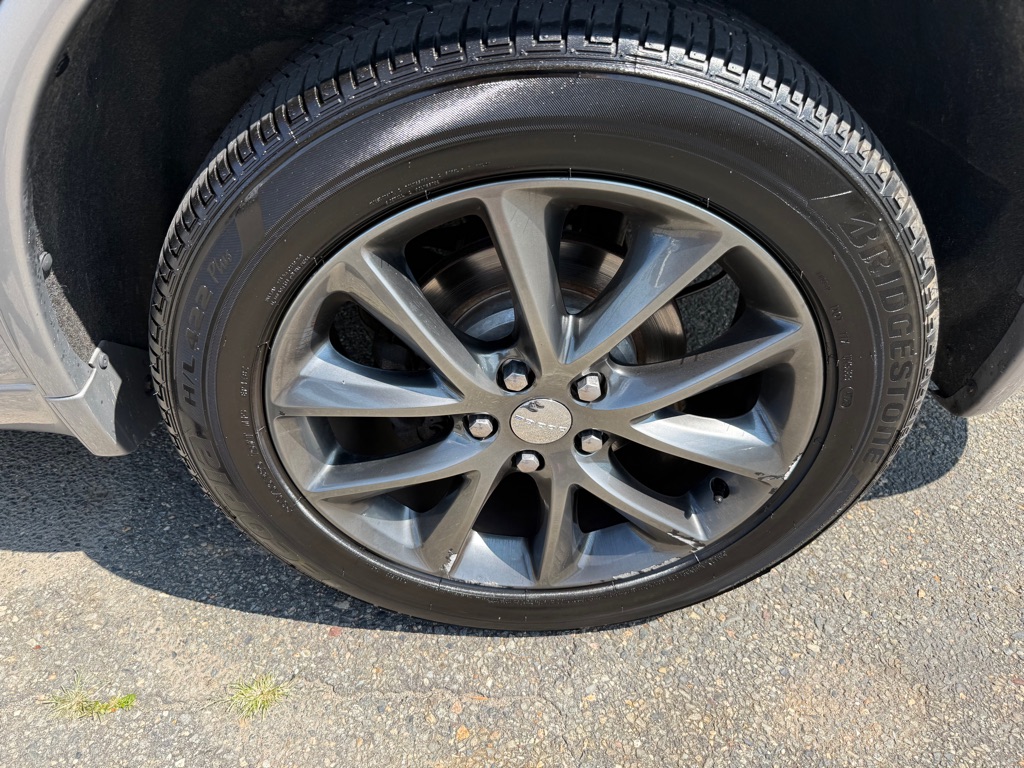 Photo 7 of this DODGE DURANGO