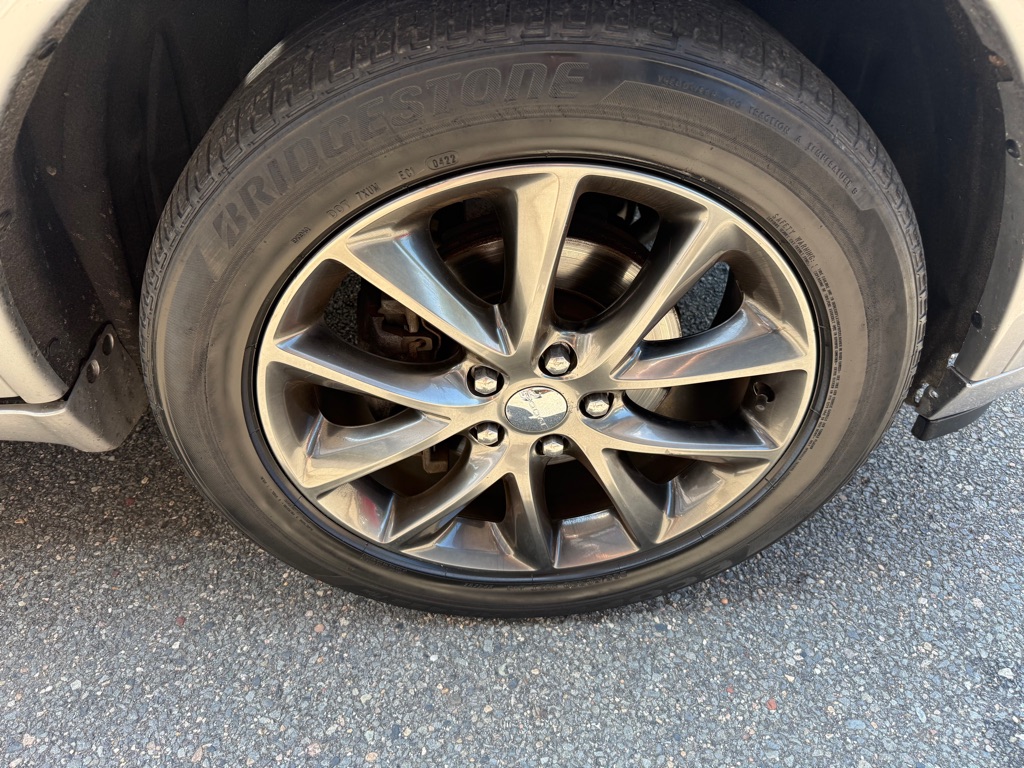 Photo 9 of this DODGE DURANGO