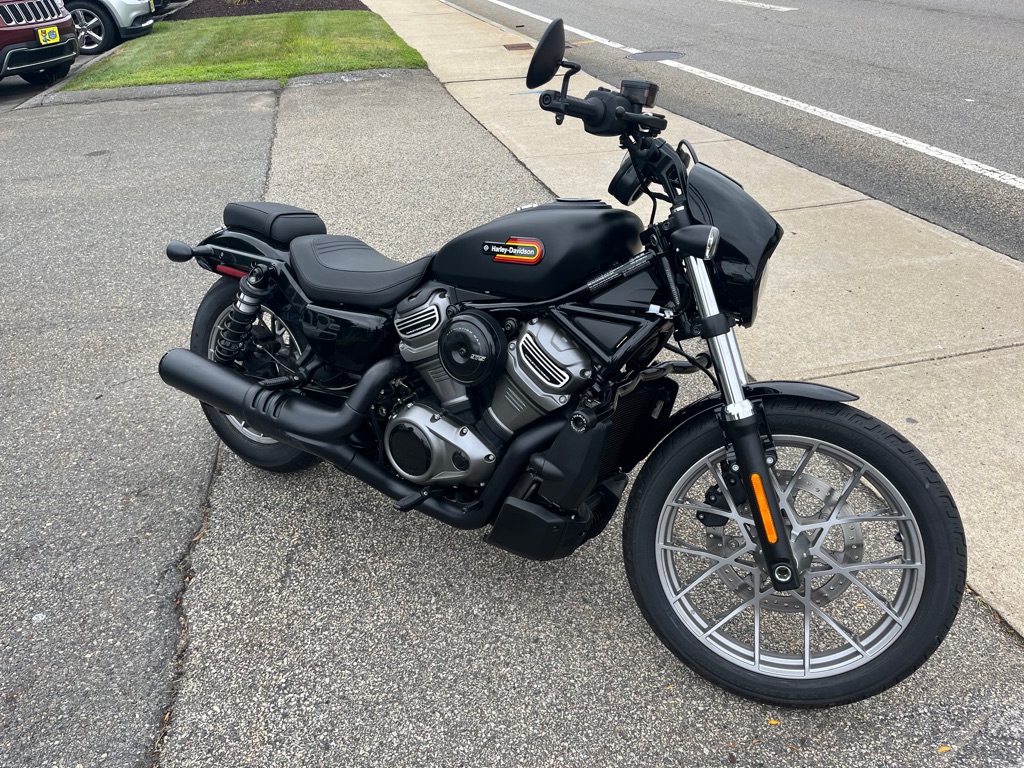 Photo 2 of this HARLEY DAVIDSON NIGHTSTER SPCL