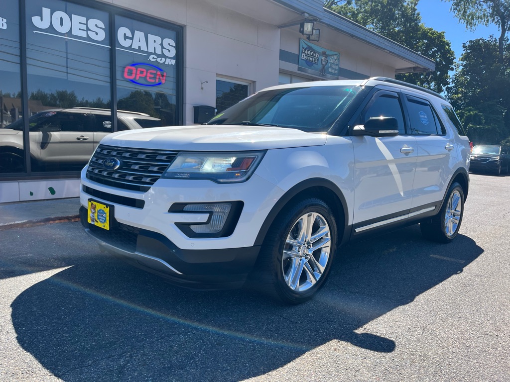 Photo 5 of this FORD EXPLORER