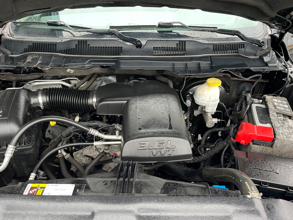 Photo 22 of this RAM 1500 CLASSIC