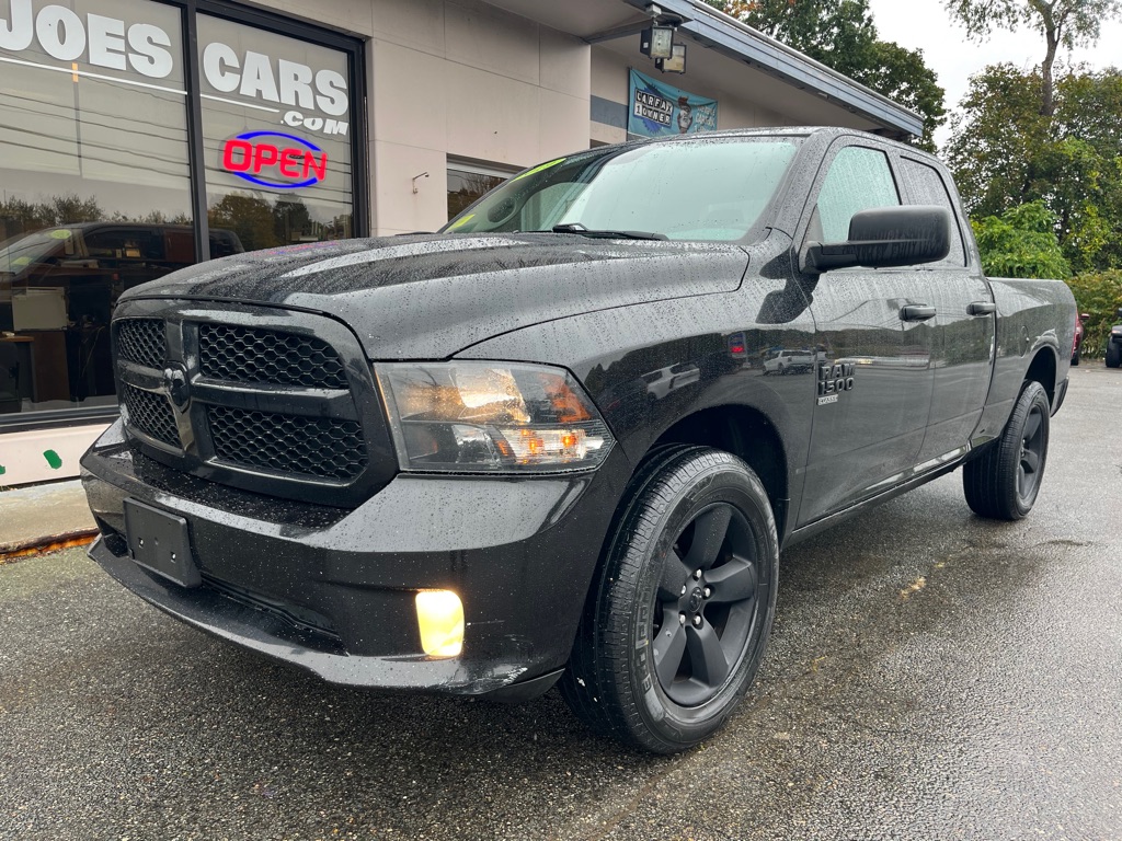 Photo 5 of this RAM 1500 CLASSIC