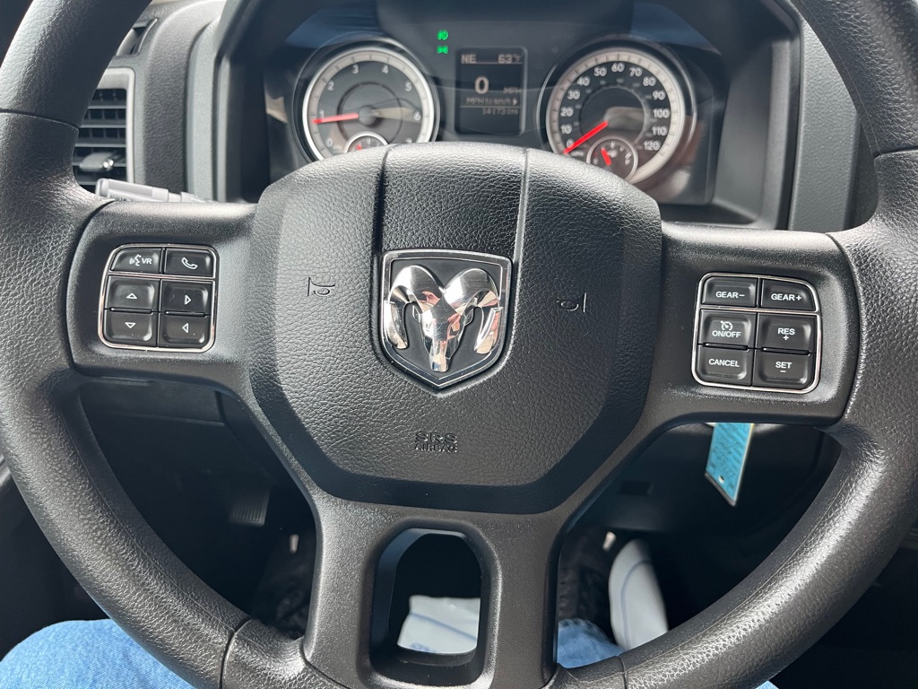 Photo 17 of this RAM 1500 CLASSIC