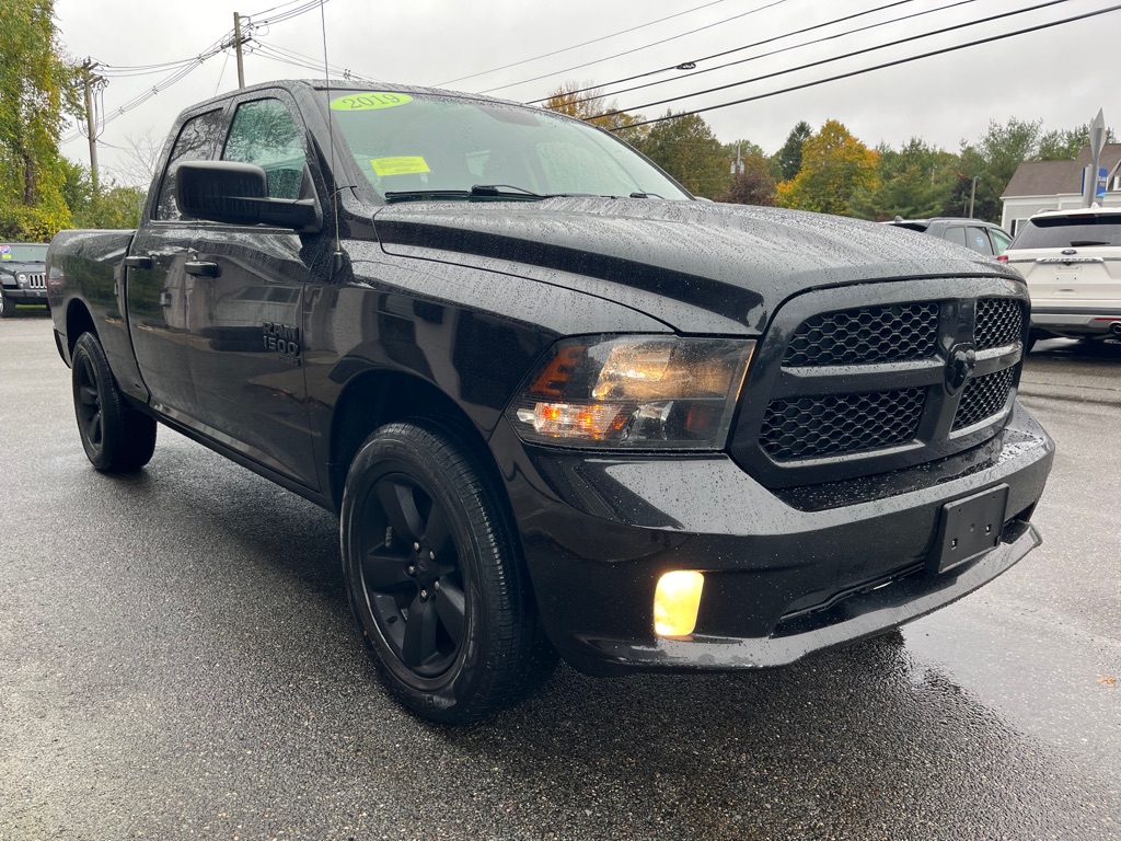 Photo 4 of this RAM 1500 CLASSIC