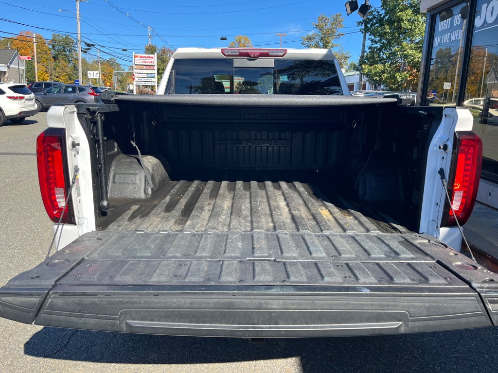 Photo 28 of this GMC SIERRA