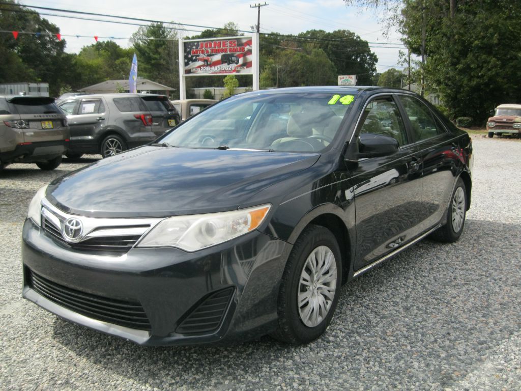 2014 TOYOTA CAMRY