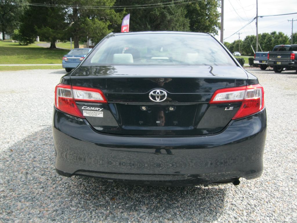 Photo 4 of this TOYOTA CAMRY