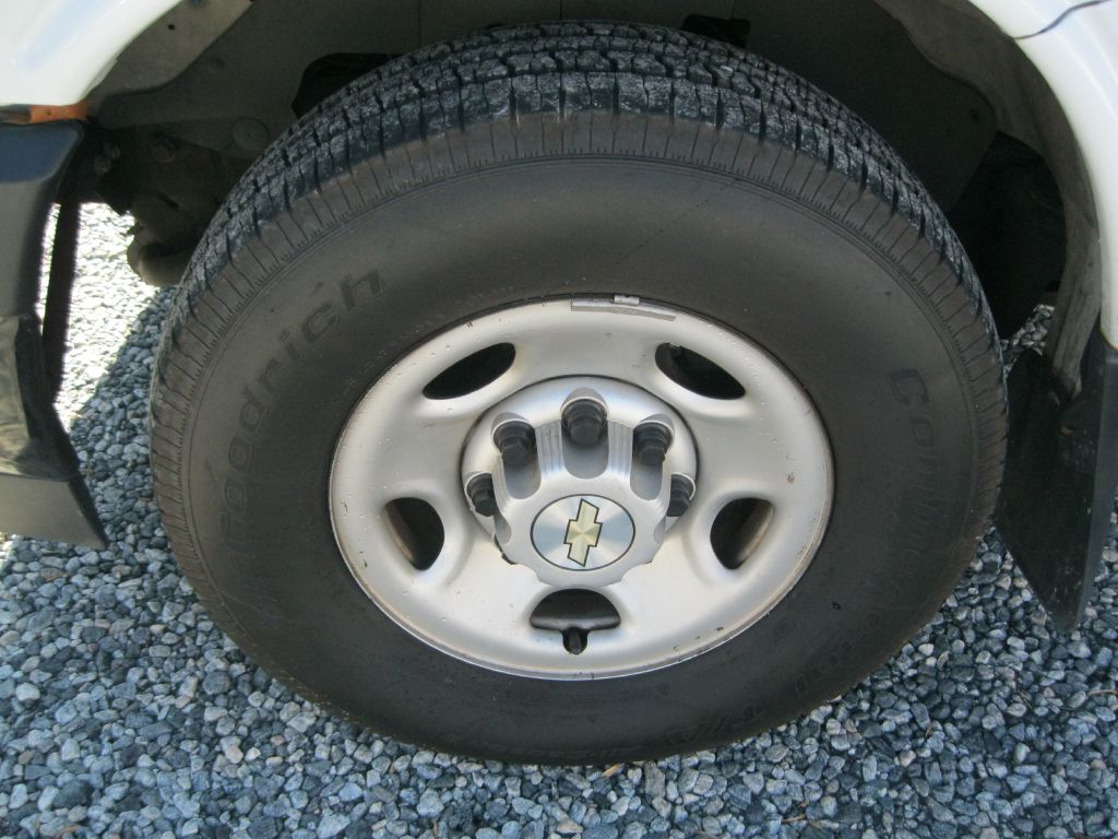 Photo 25 of this CHEVROLET EXPRESS G3500