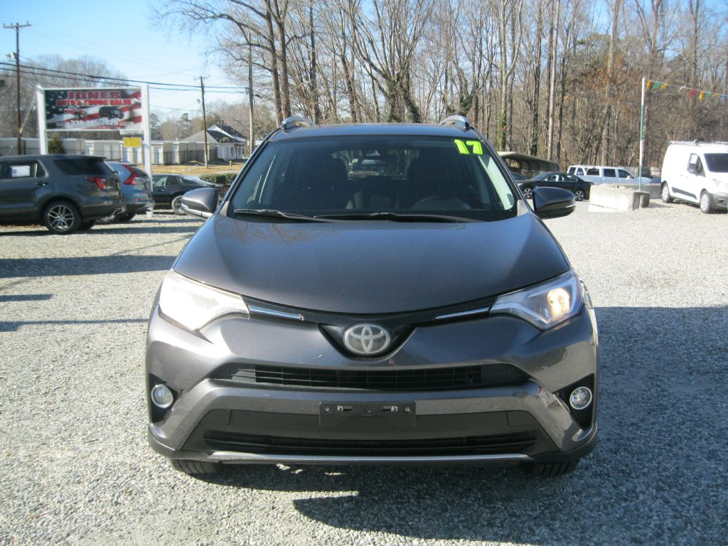Photo 3 of this TOYOTA RAV4