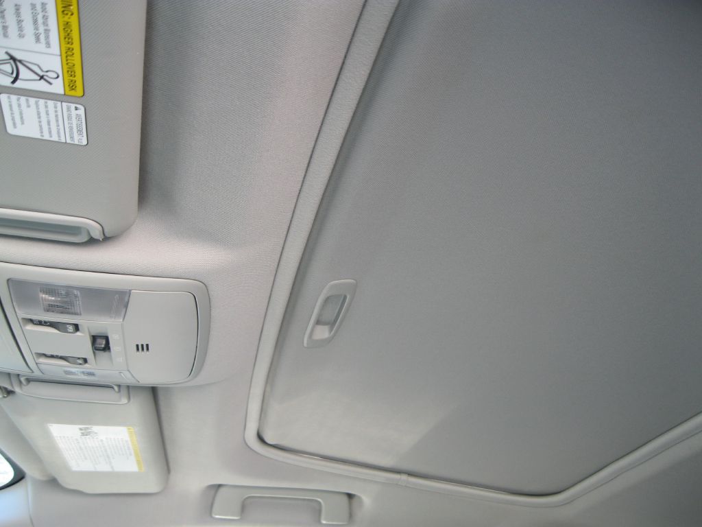 Photo 26 of this TOYOTA RAV4