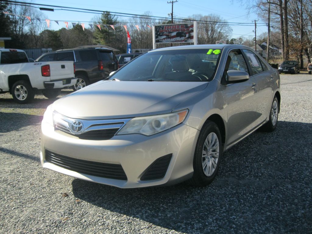 2014 TOYOTA CAMRY