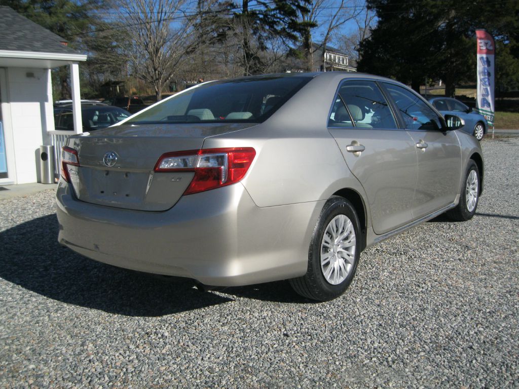 Photo 5 of this TOYOTA CAMRY