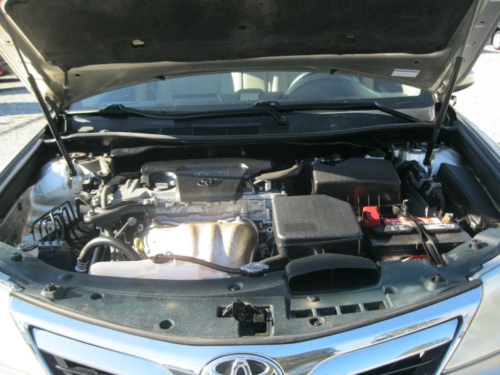 Photo 19 of this TOYOTA CAMRY
