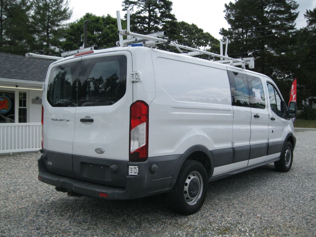Photo 5 of this FORD TRANSIT