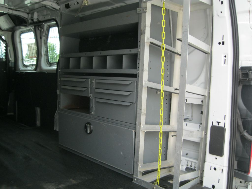 Photo 11 of this FORD TRANSIT