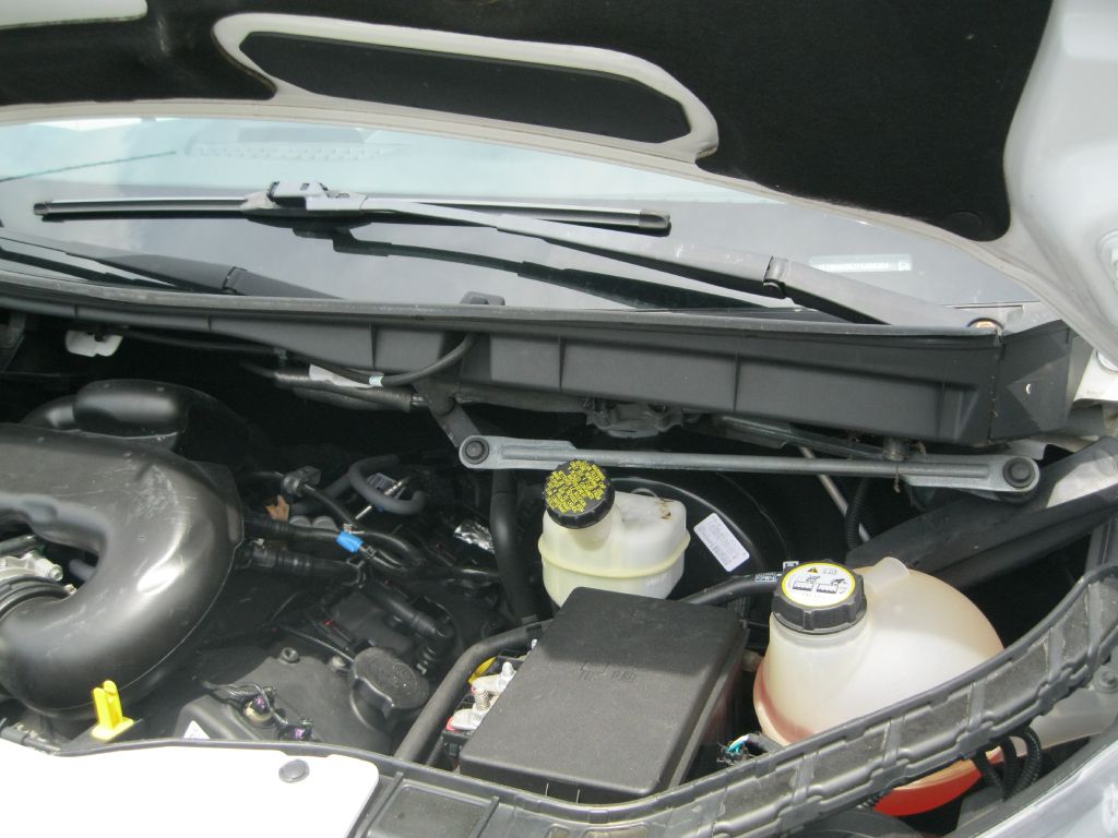 Photo 23 of this FORD TRANSIT