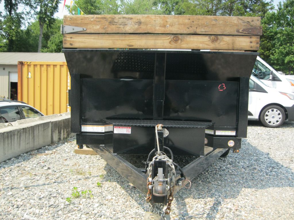 Photo 5 of this SURE-TRAC DUMP