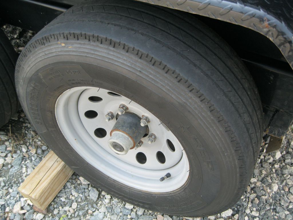 Photo 18 of this SURE-TRAC DUMP