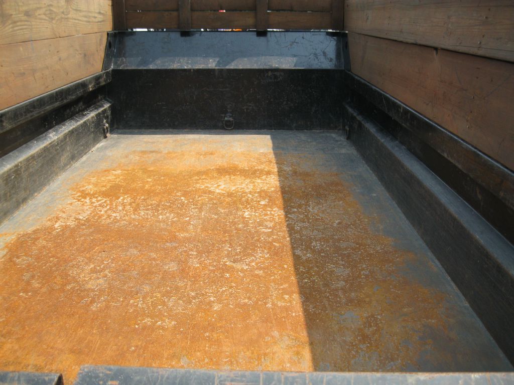 Photo 8 of this SURE-TRAC DUMP