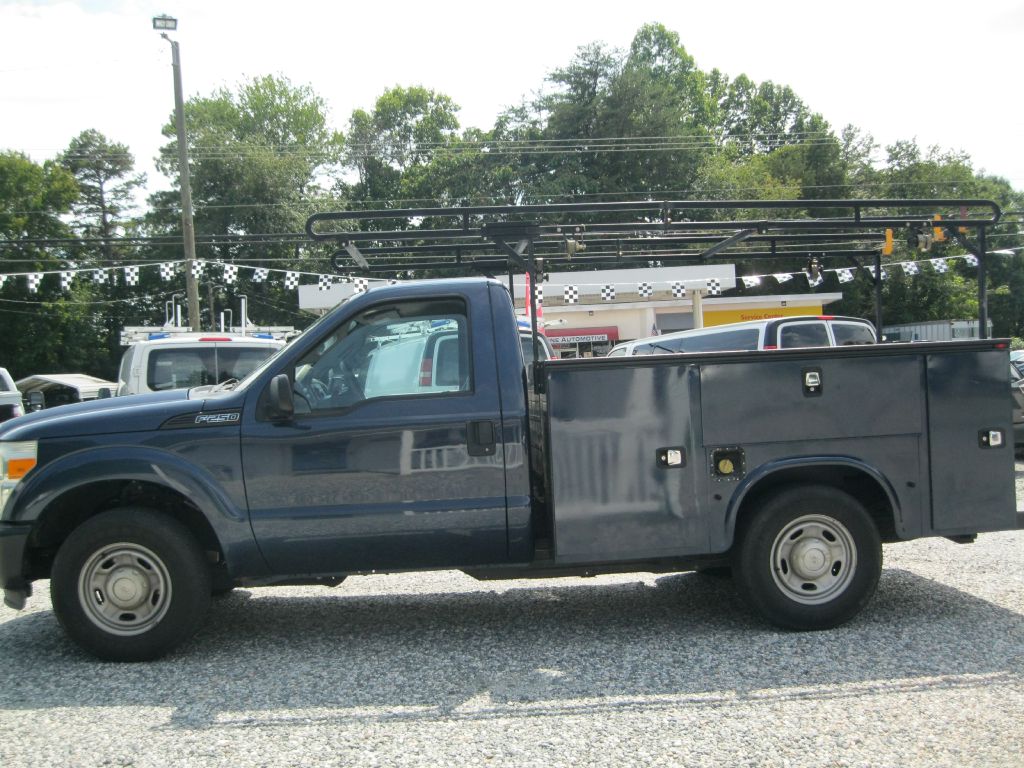 Photo 2 of this FORD F250 SERVICE BE
