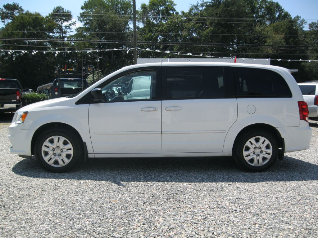 Photo 2 of this DODGE GRAND CARAVAN
