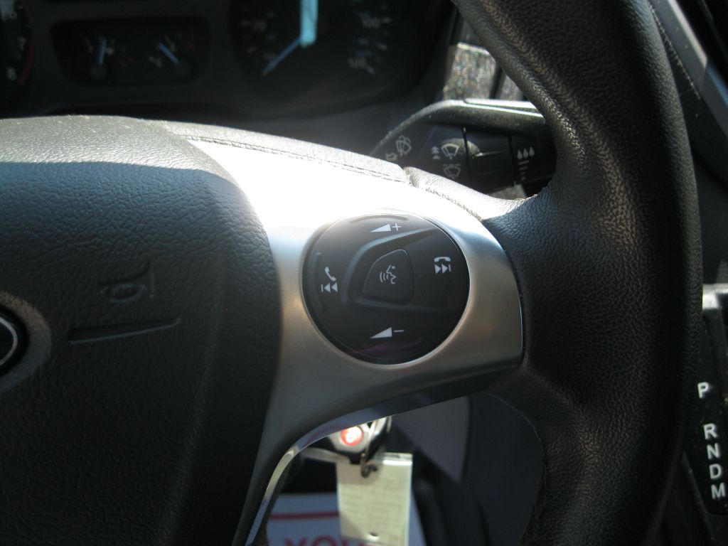 Photo 14 of this FORD TRANSIT