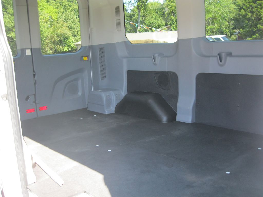 Photo 24 of this FORD TRANSIT