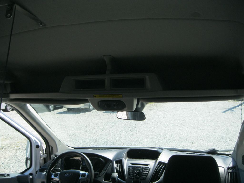 Photo 25 of this FORD TRANSIT