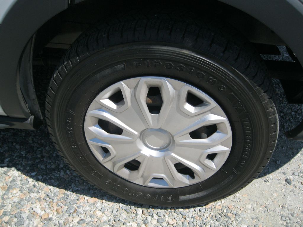 Photo 30 of this FORD TRANSIT