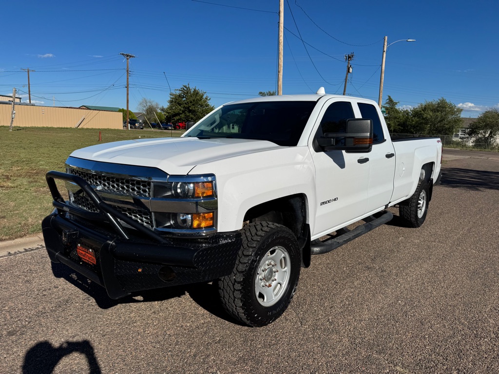 Photo 2 of this CHEVROLET SILVERADO 2500