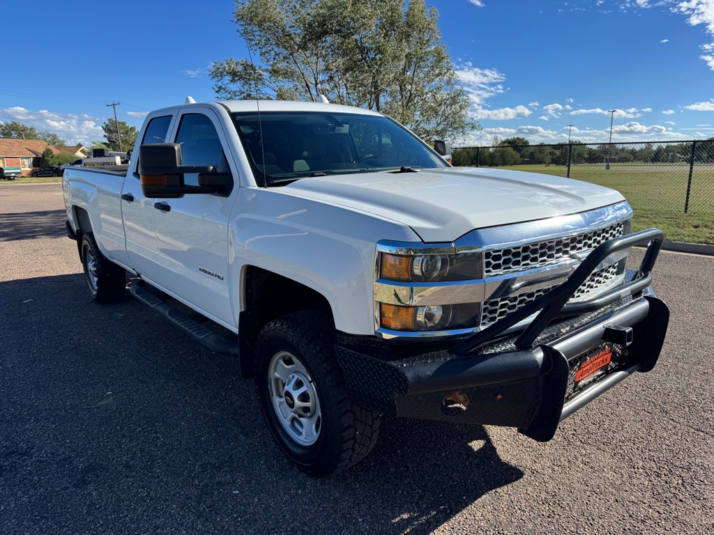 Photo 4 of this CHEVROLET SILVERADO 2500