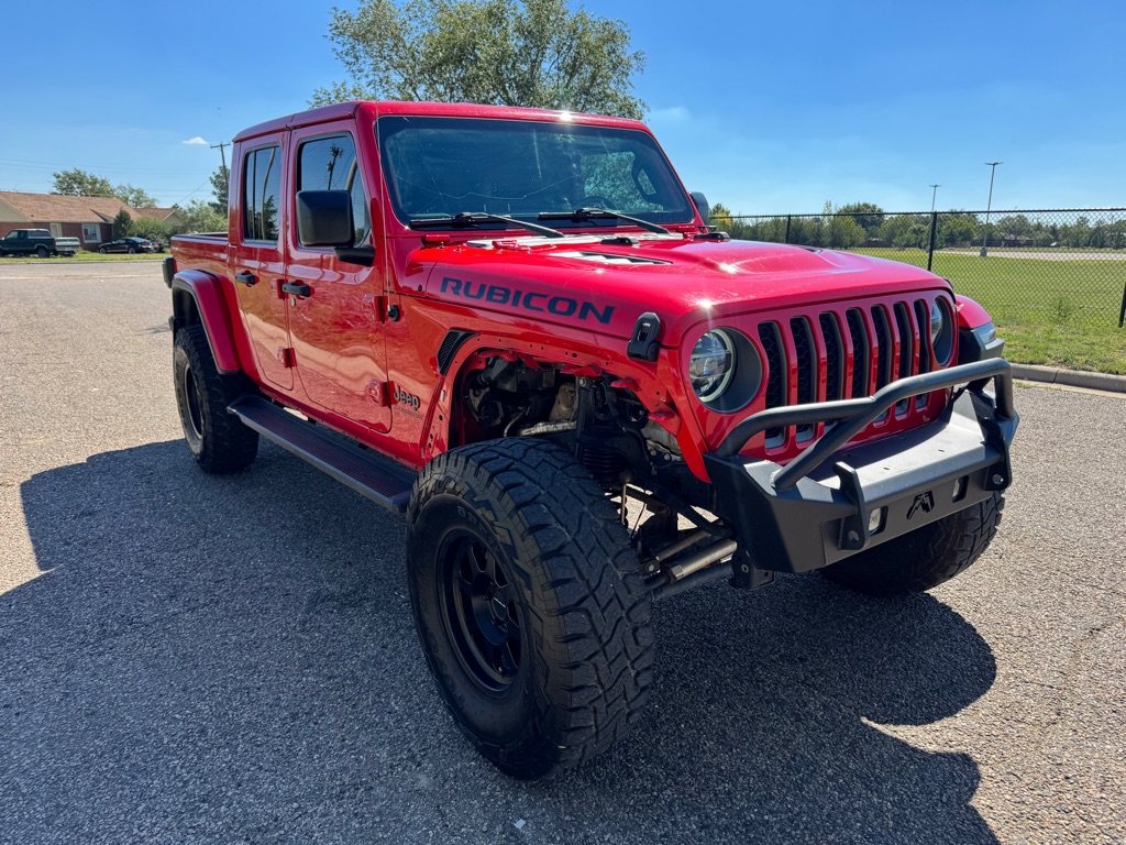 Photo 4 of this JEEP GLADIATOR
