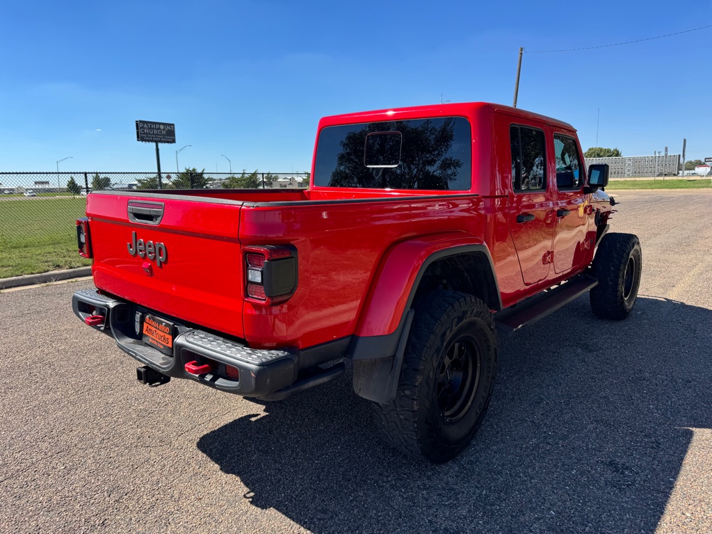 Photo 6 of this JEEP GLADIATOR
