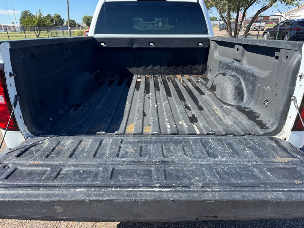 Photo 10 of this CHEVROLET SILVERADO 2500