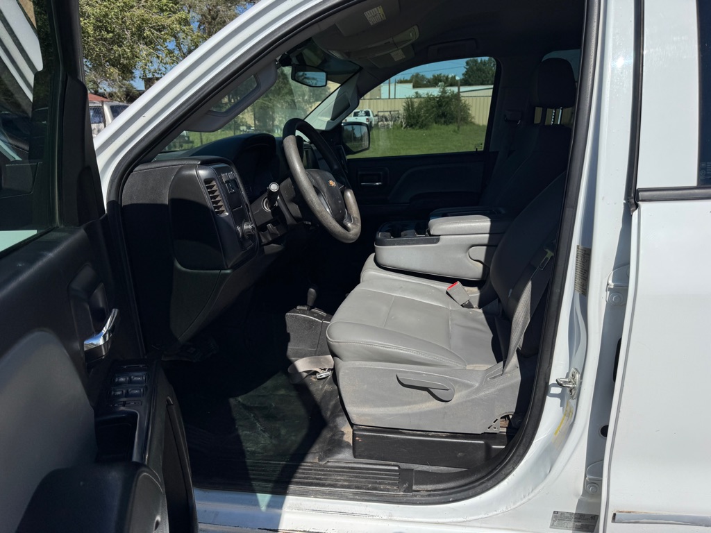 Photo 15 of this CHEVROLET SILVERADO 2500