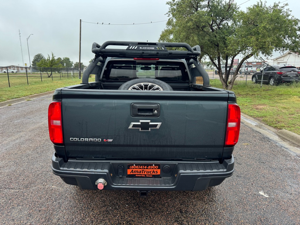 Photo 7 of this CHEVROLET COLORADO