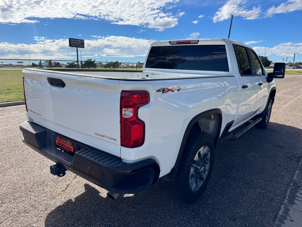 Photo 6 of this CHEVROLET SILVERADO 2500