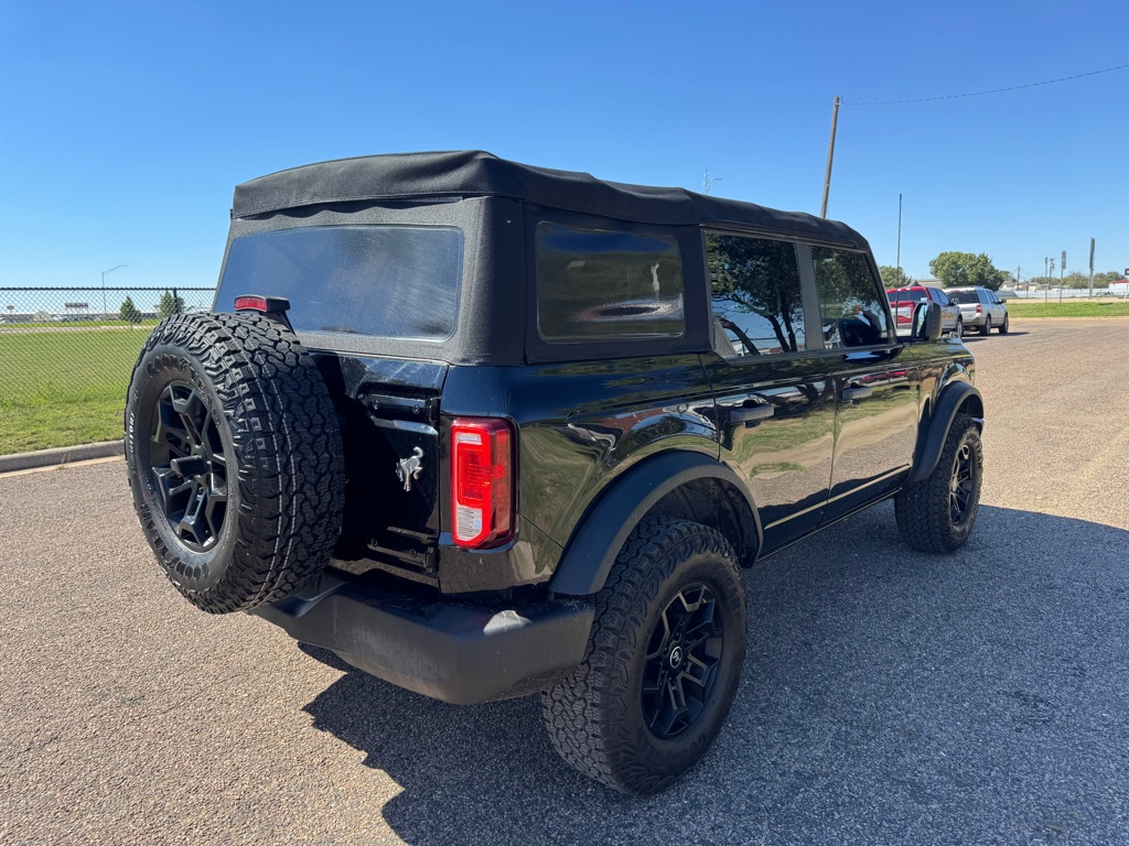 Photo 6 of this FORD BRONCO